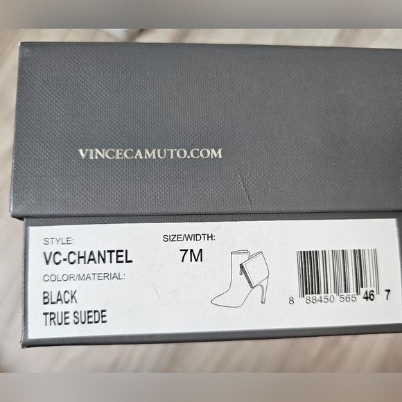 VINCE CAMUTO Black Heeled Boots – Size 7M – With Original Box 🖤👢 - Picture 2 of 9